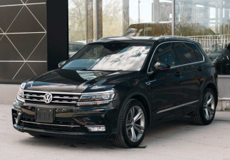 Подержанный автомобиль Volkswagen Tiguan 2017 года (1 фото)