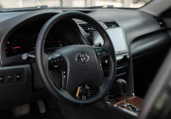 Подержанный автомобиль Toyota Camry Sedan 2008 года (11 фото)