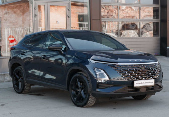 Подержанный автомобиль Omoda C5 2023 года (3 фото)