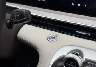 Подержанный автомобиль Exeed RX 2024 года (25 фото)