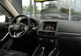 Подержанный автомобиль Mazda CX-5 2017 года (10 фото)