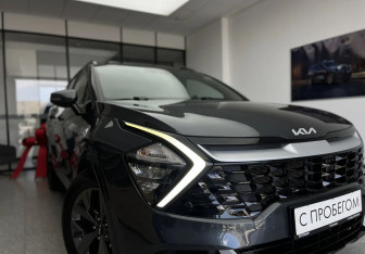 Подержанный автомобиль Kia Sportage 2021 года (4 фото)