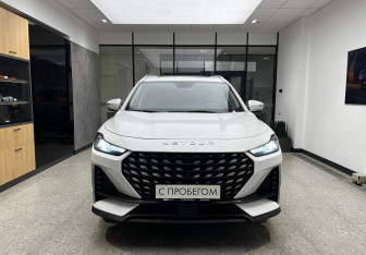 Подержанный автомобиль Jetour X70 Plus 2023 года (3 фото)