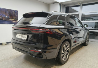 Подержанный автомобиль Geely Monjaro 2023 года (5 фото)