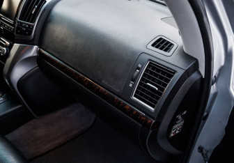 Подержанный автомобиль Toyota Land Cruiser Suv 2012 года (34 фото)