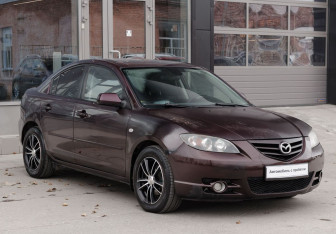 Подержанный автомобиль Mazda 3 Sedan 2007 года (3 фото)