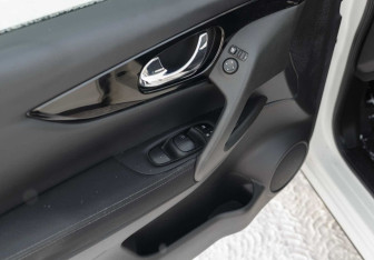 Подержанный автомобиль Nissan Qashqai 2018 года (16 фото)