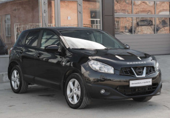 Подержанный автомобиль Nissan Qashqai 2011 года (3 фото)