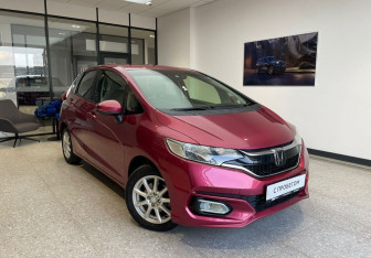 Подержанный автомобиль Honda Fit 2018 года (4 фото)