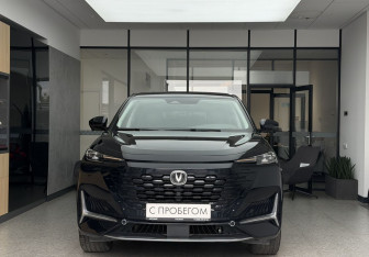 Подержанный автомобиль Changan UNI-K 2021 года (2 фото)