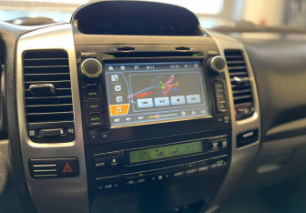 Подержанный автомобиль Toyota Land Cruiser Prado 2008 года (9 фото)