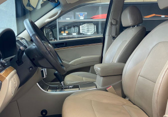 Подержанный автомобиль Hyundai ix55 2012 года (12 фото)