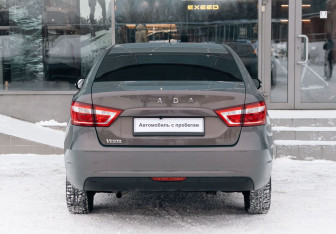Подержанный автомобиль LADA (ВАЗ) Vesta Sedan 2021 года (6 фото)