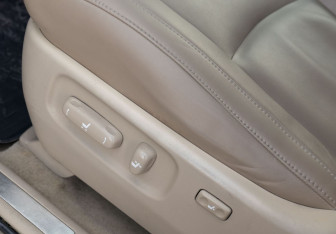 Подержанный автомобиль Lexus RX 2003 года (20 фото)