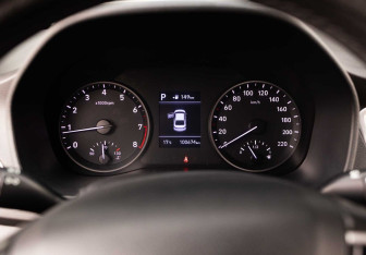 Подержанный автомобиль Hyundai Solaris Sedan 2017 года (13 фото)