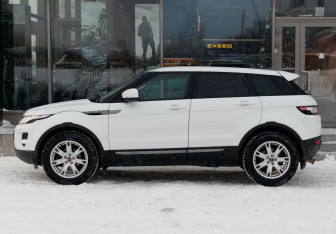 Подержанный автомобиль Land Rover Range Rover Evoque 2012 года (8 фото)