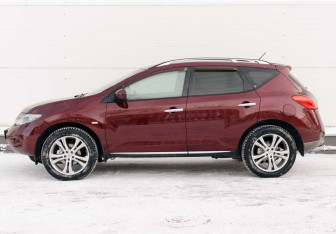 Подержанный автомобиль Nissan Murano Suv 2010 года (8 фото)