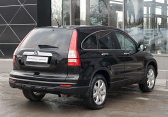 Подержанный автомобиль Honda CR-V 2012 года (5 фото)