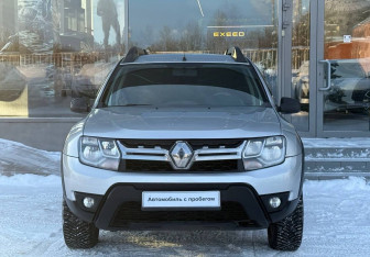 Подержанный автомобиль Renault Duster 2018 года (2 фото)