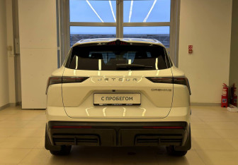 Подержанный автомобиль Jetour Dashing 2023 года (6 фото)