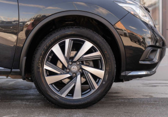 Подержанный автомобиль Nissan Murano Suv 2016 года (9 фото)