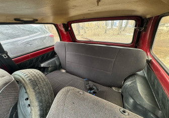 Подержанный автомобиль LADA (ВАЗ) 2121 (4x4) 1996 года (6 фото)