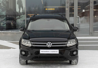 Подержанный автомобиль Volkswagen Tiguan 2012 года (2 фото)