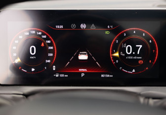 Подержанный автомобиль Exeed TXL 2022 года (13 фото)