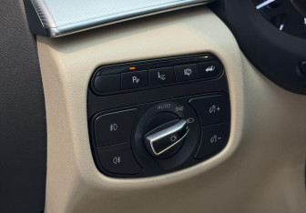 Подержанный автомобиль Infiniti QX50 2021 года (22 фото)