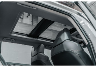 Новый Toyota RAV4 2025 (13 фото)