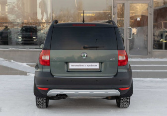 Подержанный автомобиль Skoda Yeti 2012 года (6 фото)