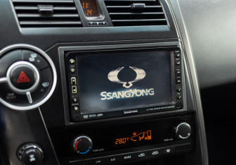 Подержанный автомобиль SsangYong Kyron 2008 года (14 фото)