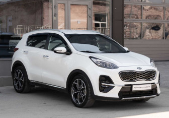 Подержанный автомобиль Kia Sportage 2020 года (3 фото)
