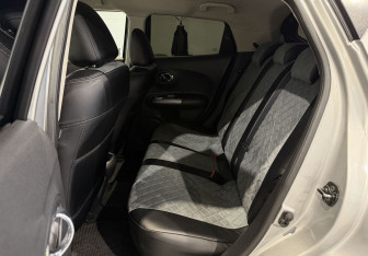 Подержанный автомобиль Nissan Juke 2012 года (9 фото)