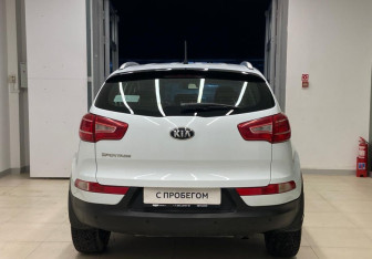 Подержанный автомобиль Kia Sportage 2012 года (5 фото)