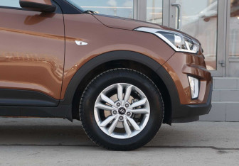 Подержанный автомобиль Hyundai Creta 2018 года (9 фото)