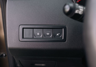 Подержанный автомобиль Renault Arkana 2019 года (18 фото)