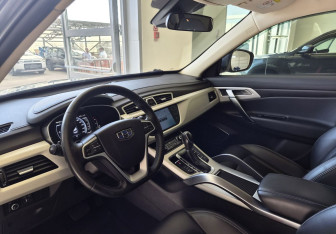 Подержанный автомобиль Geely Atlas 2020 года (7 фото)