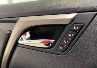 Подержанный автомобиль Lexus RX 2019 года (14 фото)