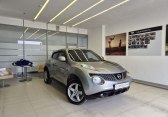 Подержанный автомобиль Nissan Juke 2012 года (3 фото)