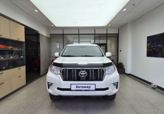 Подержанный автомобиль Toyota Land Cruiser Prado 2018 года (2 фото)