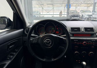 Подержанный автомобиль Mazda 3 Sedan 2008 года (12 фото)