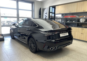 Подержанный автомобиль Chery Arrizo 8 2023 года (6 фото)