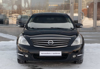 Подержанный автомобиль Nissan Teana 2013 года (2 фото)