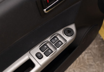 Подержанный автомобиль Hyundai Getz 2010 года (15 фото)