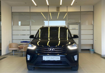 Подержанный автомобиль Hyundai Creta 2019 года (2 фото)
