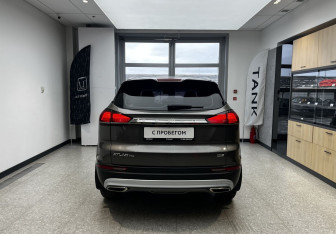 Подержанный автомобиль Geely Atlas Pro 2023 года (5 фото)