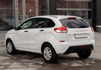 Подержанный автомобиль LADA (ВАЗ) XRAY 2019 года (7 фото)
