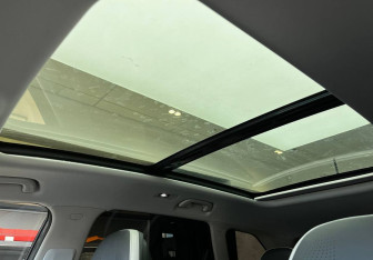 Подержанный автомобиль Geely Atlas 2024 года (16 фото)