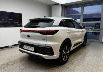 Подержанный автомобиль JAC JS6 2023 года (6 фото)